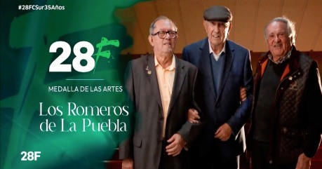 Acto de Entrega de la Medalla de Andalucía para Los Romeros de la Puebla