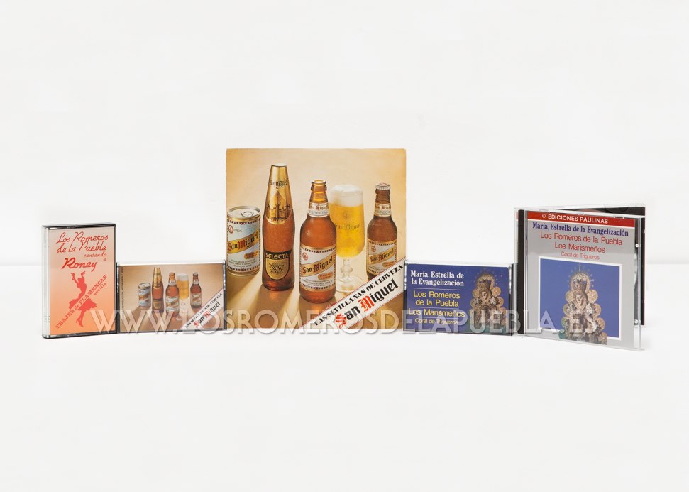 Cantando a Roney 1987, Las sevillanas de Cerveza San Miguel 1981 y María, Estrella de la evangelización 1992. 
