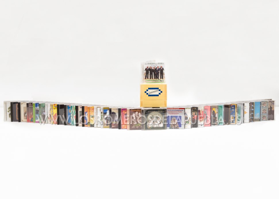 Colección de CD,s de Los Romeros de la Puebla.